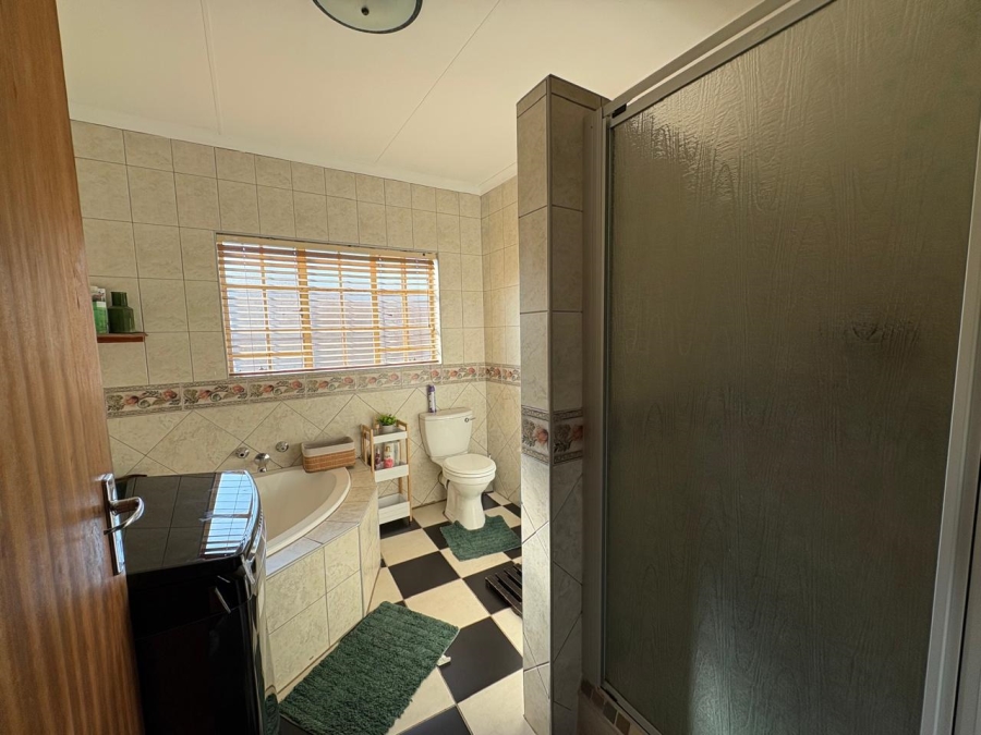 3 Bedroom Property for Sale in Cashan North West